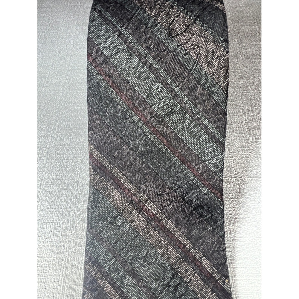 Austin Manor Mens Paisley Stripe Tie Grey Burgundy Big and Tall 72x3.75